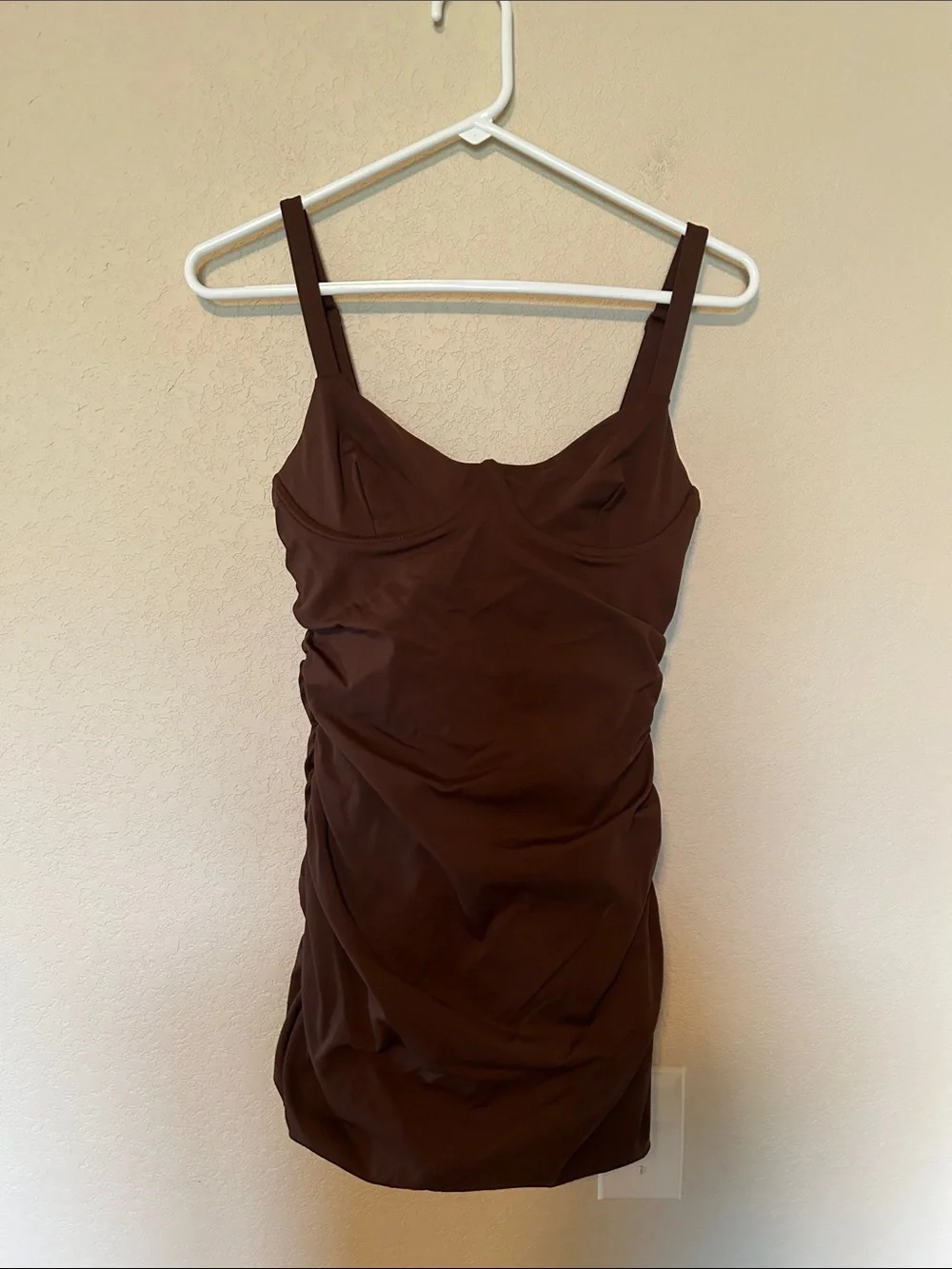 NWT Skims Sculpting Swim Ruched One Piece Swimsuit Cocoa Size Small
